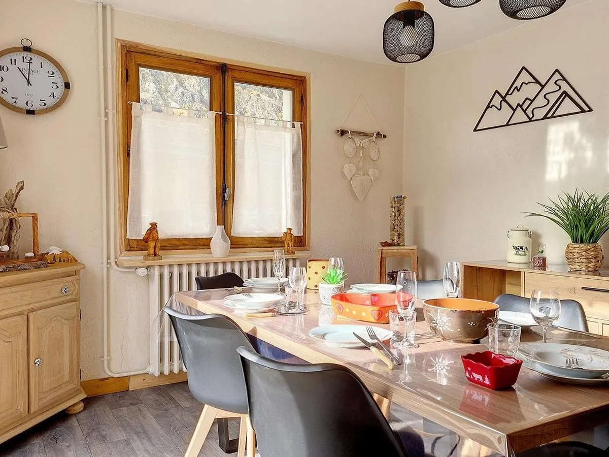 Chalet Familial A St Marcel Avec Terrasse, 6 Pers, 3 Chambres - Fr-1-344-1051 Saint-Marcel