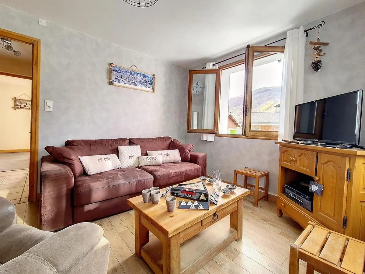 Chalet Familial A St Marcel Avec Terrasse, 6 Pers, 3 Chambres - Fr-1-344-1051 Saint-Marcel