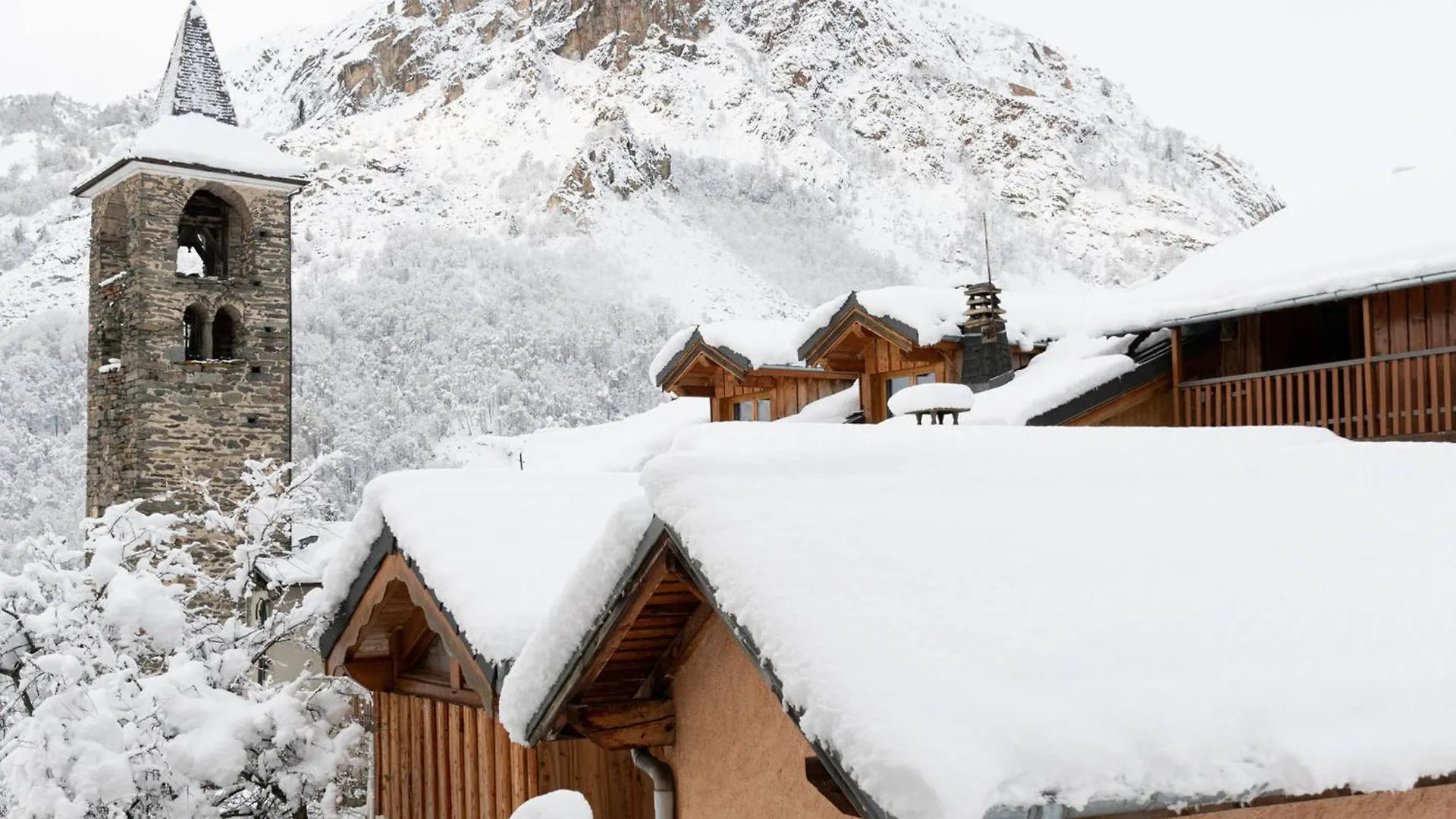 Chalet Familial A St Marcel Avec Terrasse, 6 Pers, 3 Chambres - Fr-1-344-1051 Saint-Marcel  France